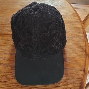 Womens black furry hat